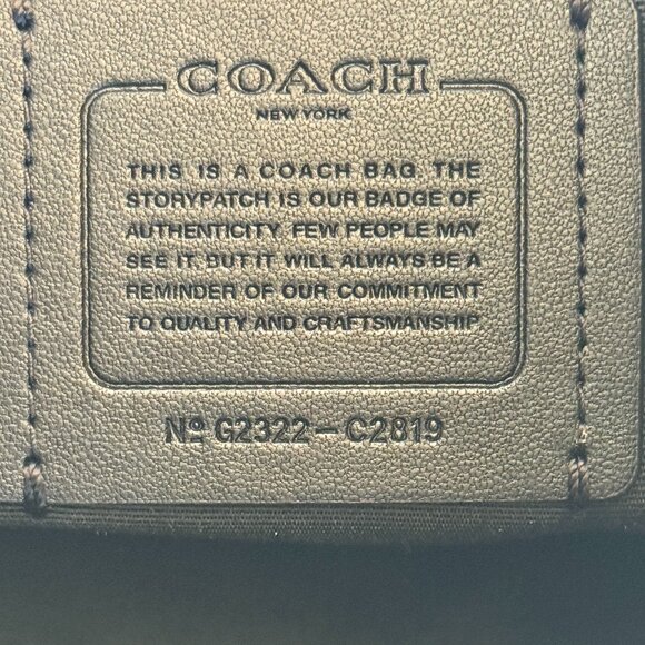 Coach VAL DUFFLE IN SIGNATURE CANVAS - Picture 4 of 4